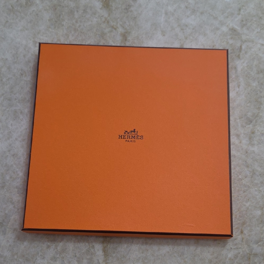 Hermes Square Scarf Box EXCELLENT NEW CONDITION!!